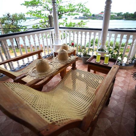 Neverbeen To Lagoon Town Apartment Batticaloa Bagian luar foto